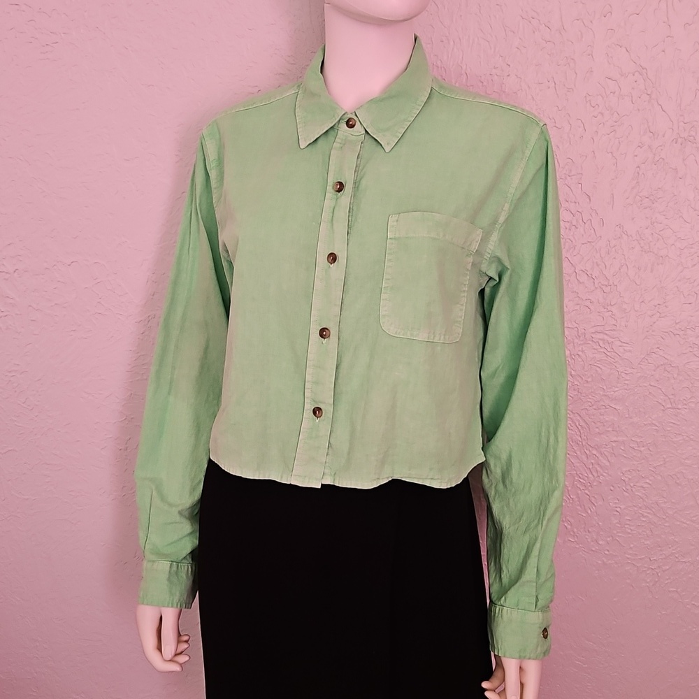UNIVERSAL THREAD Lime Green Linen Blend Cropped Long Sleeve Shirt - Picture 3 of 7